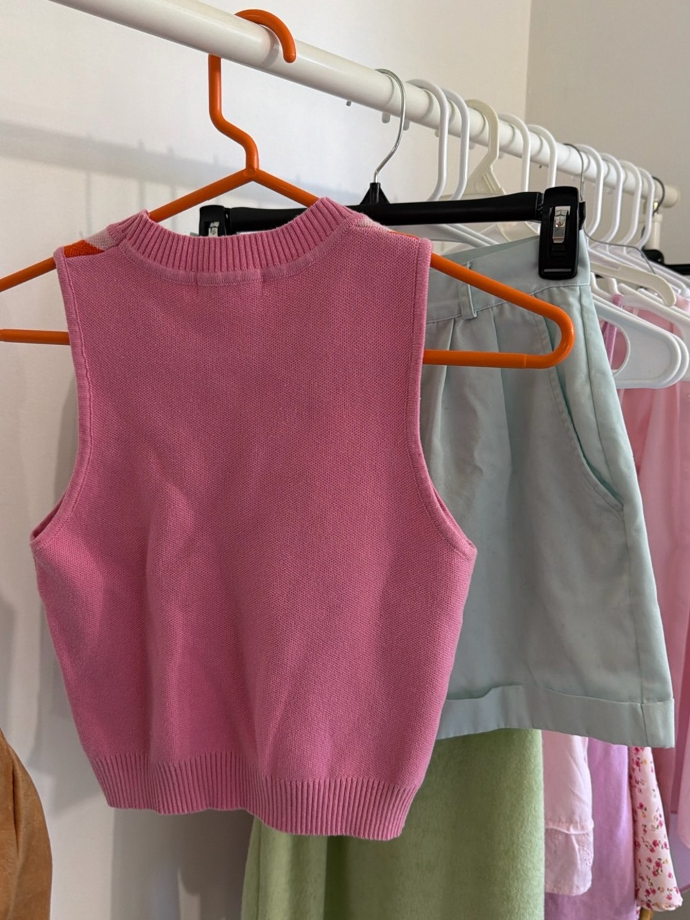 Pink Star Knit Tank Top - Sleeveless Crop - Picture 3 of 3